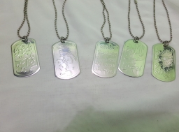 Kalung hiriz lempengan